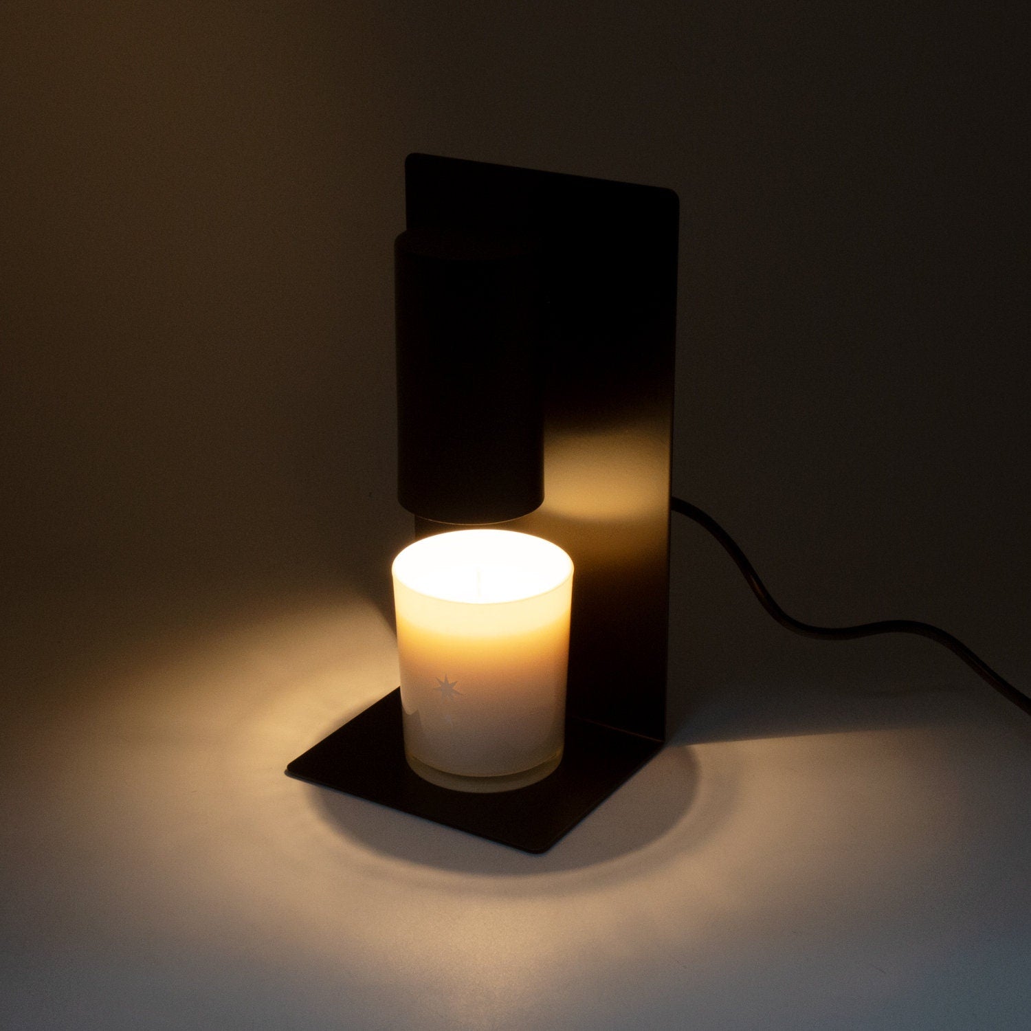 Minimalist Metal Candle Warmer Lamp / Candle Melting Lamp