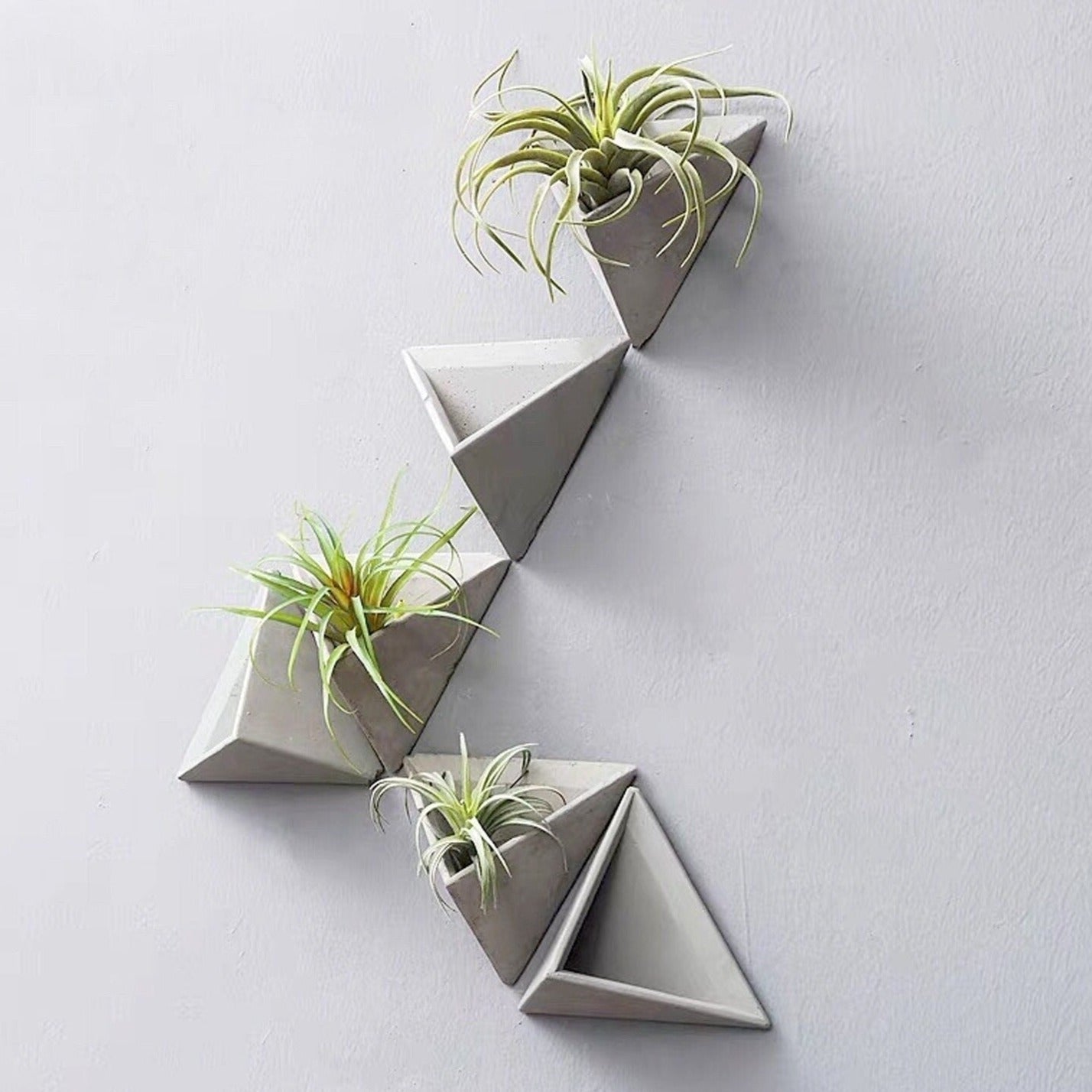 hanging planter concrete Triangular Concrete Wall Plant Pot – MMEP