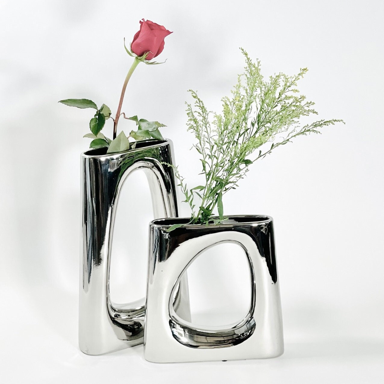 Modern Void Ceramic Vase in Silver Metallic Finishes | Decorative Hollow Silver Ceramic Vase | Reflective Mirror Home decor